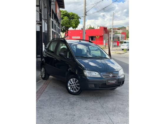 FIAT IDEA 1.4 MPI ELX 8V FLEX 4P MANUAL FIAT IDEA 1.4 MPI ELX 8V FLEX 4P MANUAL